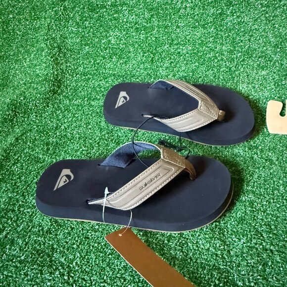 Quiksilver Monkey Wrench Core Flip Flop Comfort Sandals Youth Shoes Size 4 NWT - Picture 5 of 7